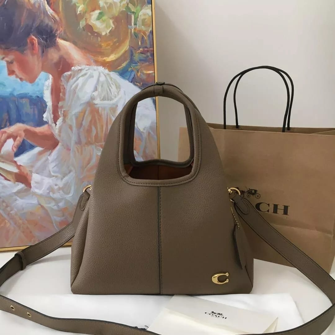 COACHH LANA BIG SIZE