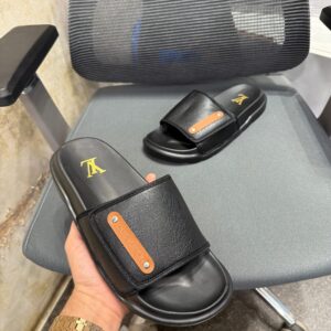 Louiss Vuitton Slide