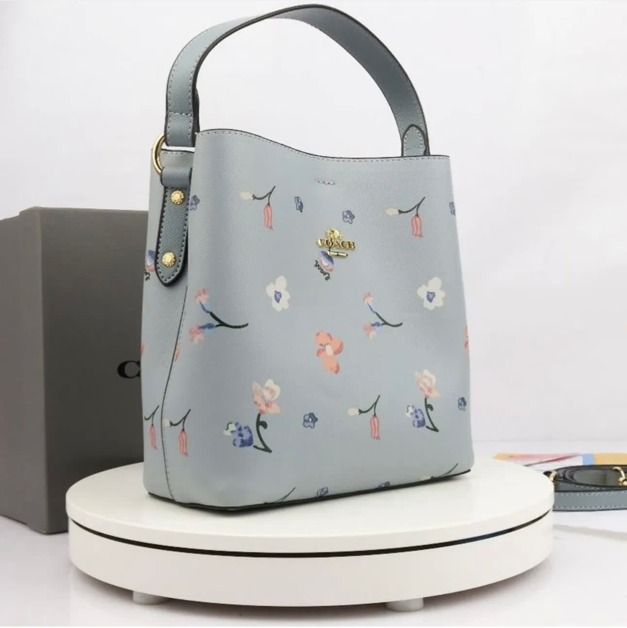 LATEST COACHH BUCKET