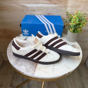 ADIDASS GAZELLE X FOOT INDUSTRY 
