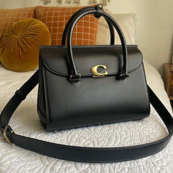 Coachh Broome Carryall In Signature Canvas With Snake Detail