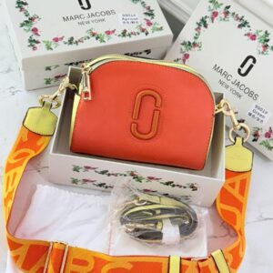 Marcc Jacobss Shutter Crossbody With Detachable Straps