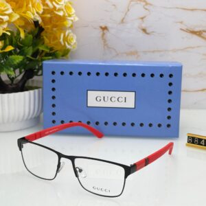 GUCCII