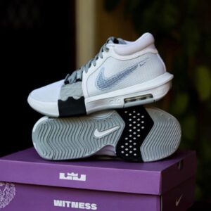 Nikee LeBron Witness 8 VIII White-Black
