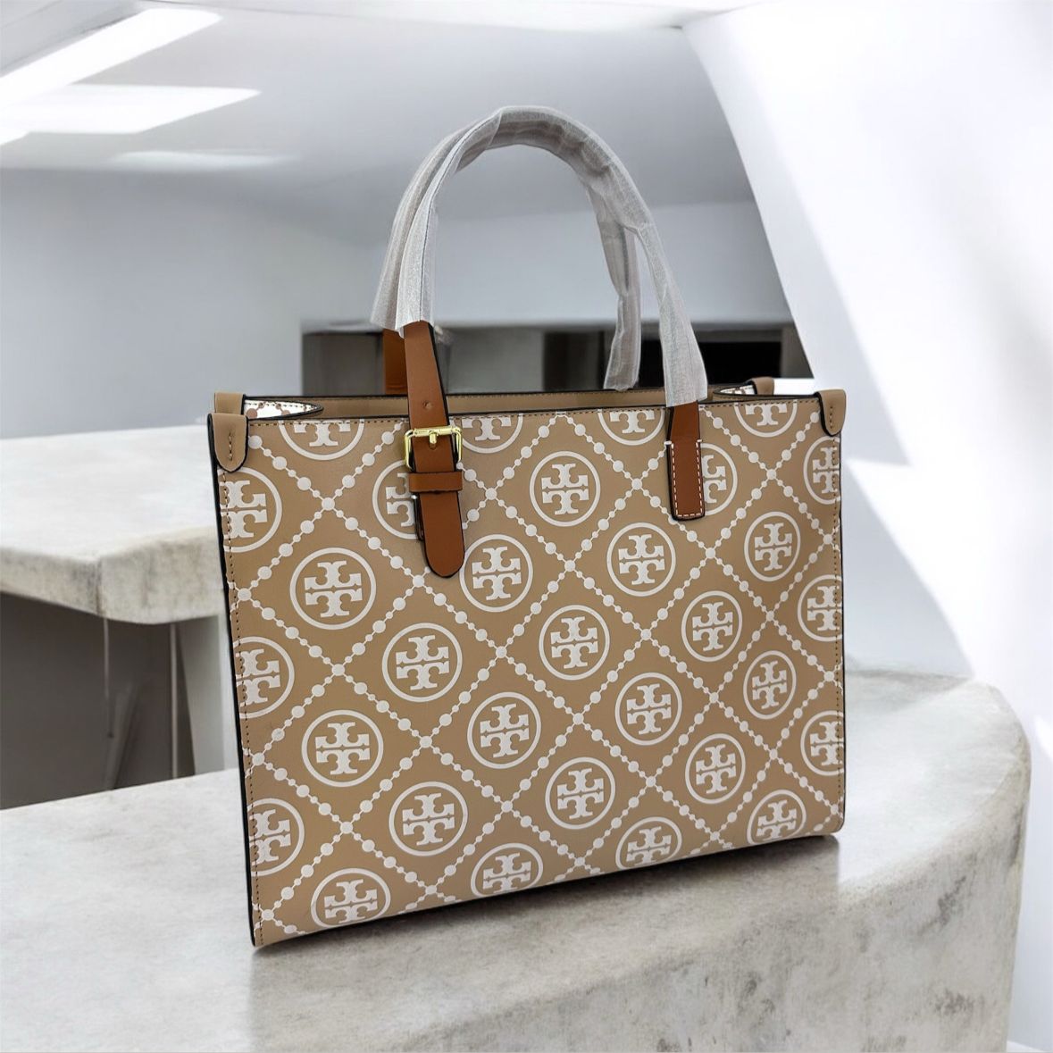 Tory Burchh T Monogram Leather Tote Bag