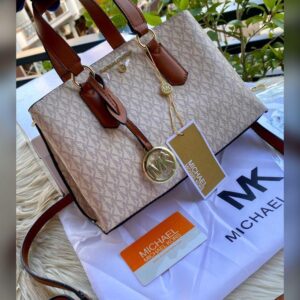LATEST MICHAELL KORSS