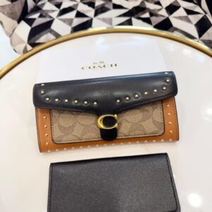 LATEST COACHH WALLET