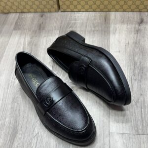 Guccii loafers
