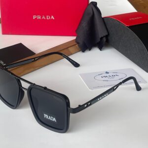 PRADAA SUNGLASSESS