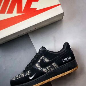 Nikee Airforce 1 x Dior