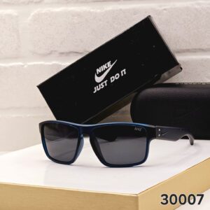 NIKEE WAYFARER