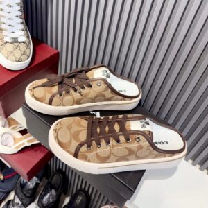 New COACHH canvas shoes