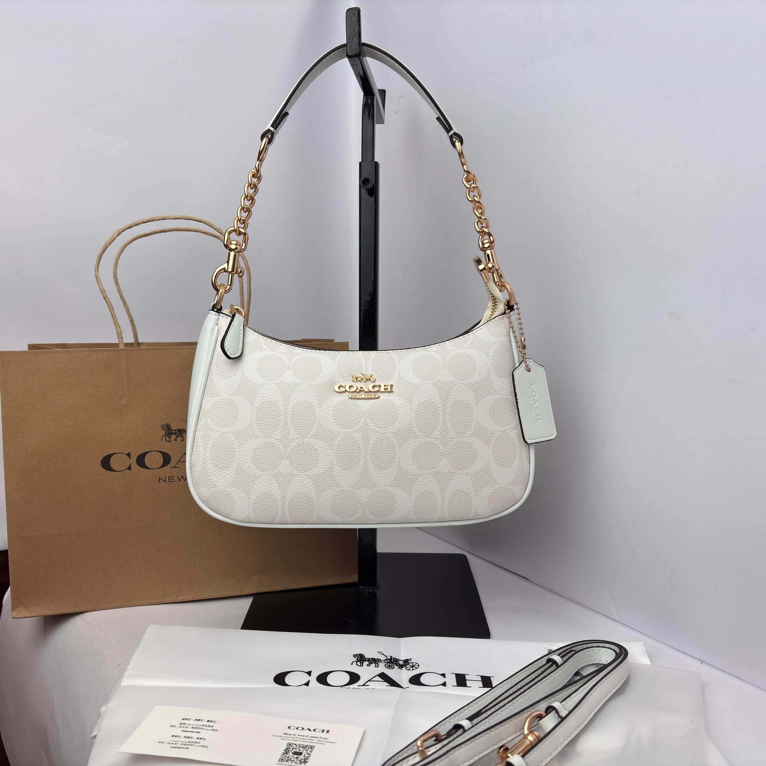 COACHH TERI OG SERIES