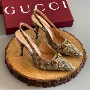 GUCCII LEATHER HEELS