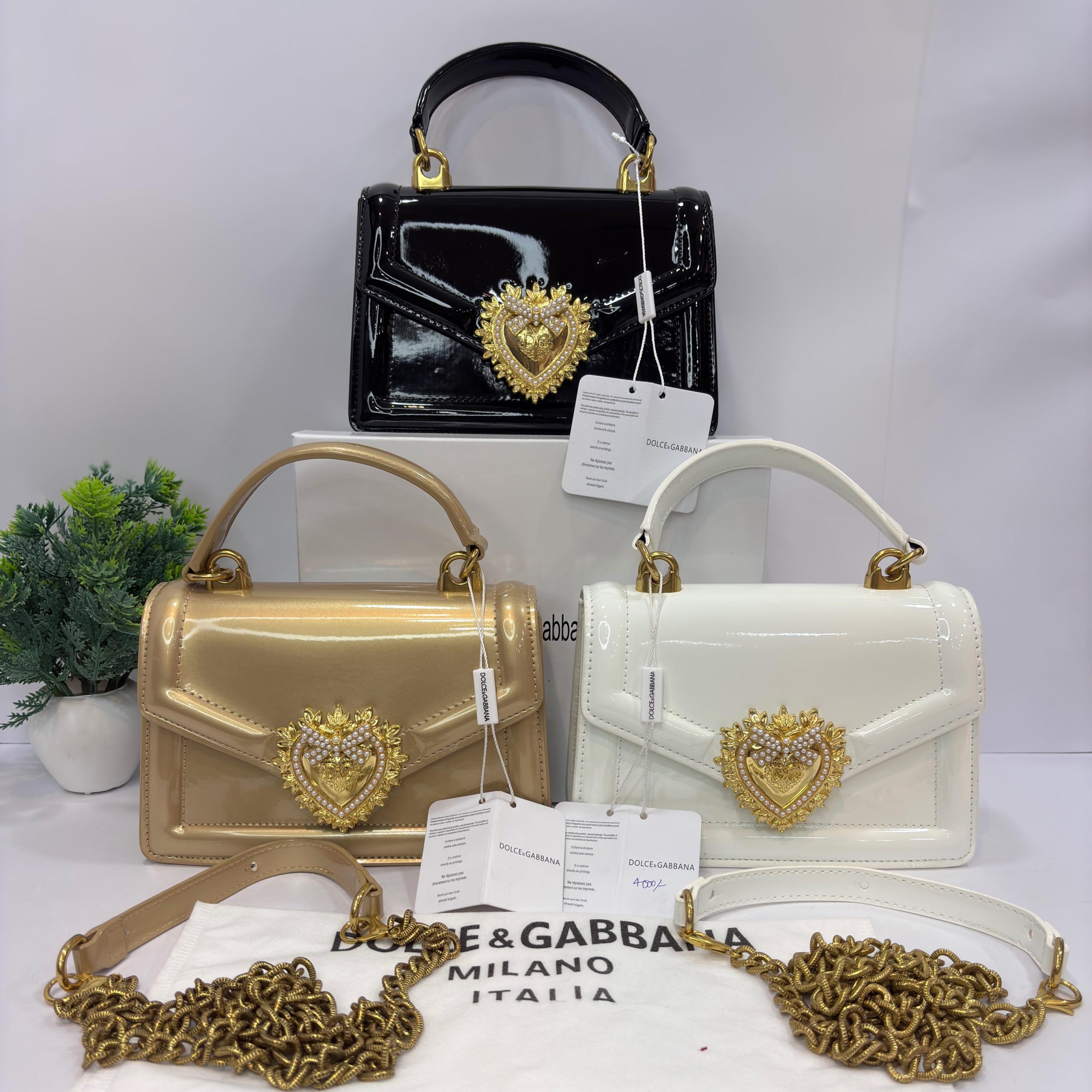 DOLCEE & GABBANAA DEVOTION TOP HANDLE BAG