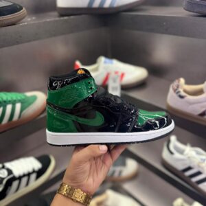 AIR JORDANSS RETRO 1 PATENT