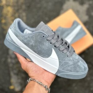 Nikee Blazer City Low LX Grey White