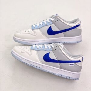 NIKEE SB DUNK HYPER ROYAL