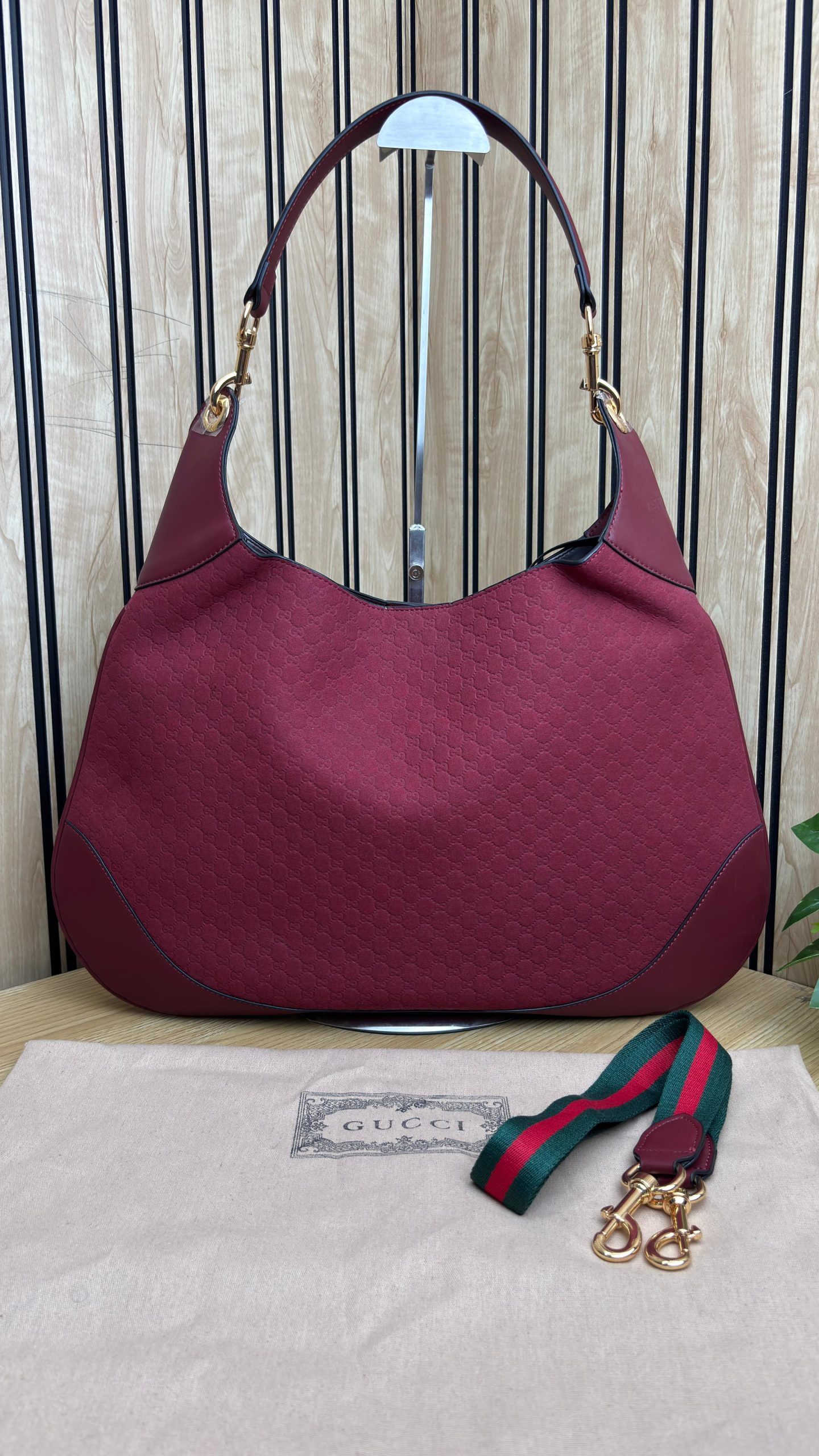 GUCCII B LARGE SHOULDER BAG - Image 7