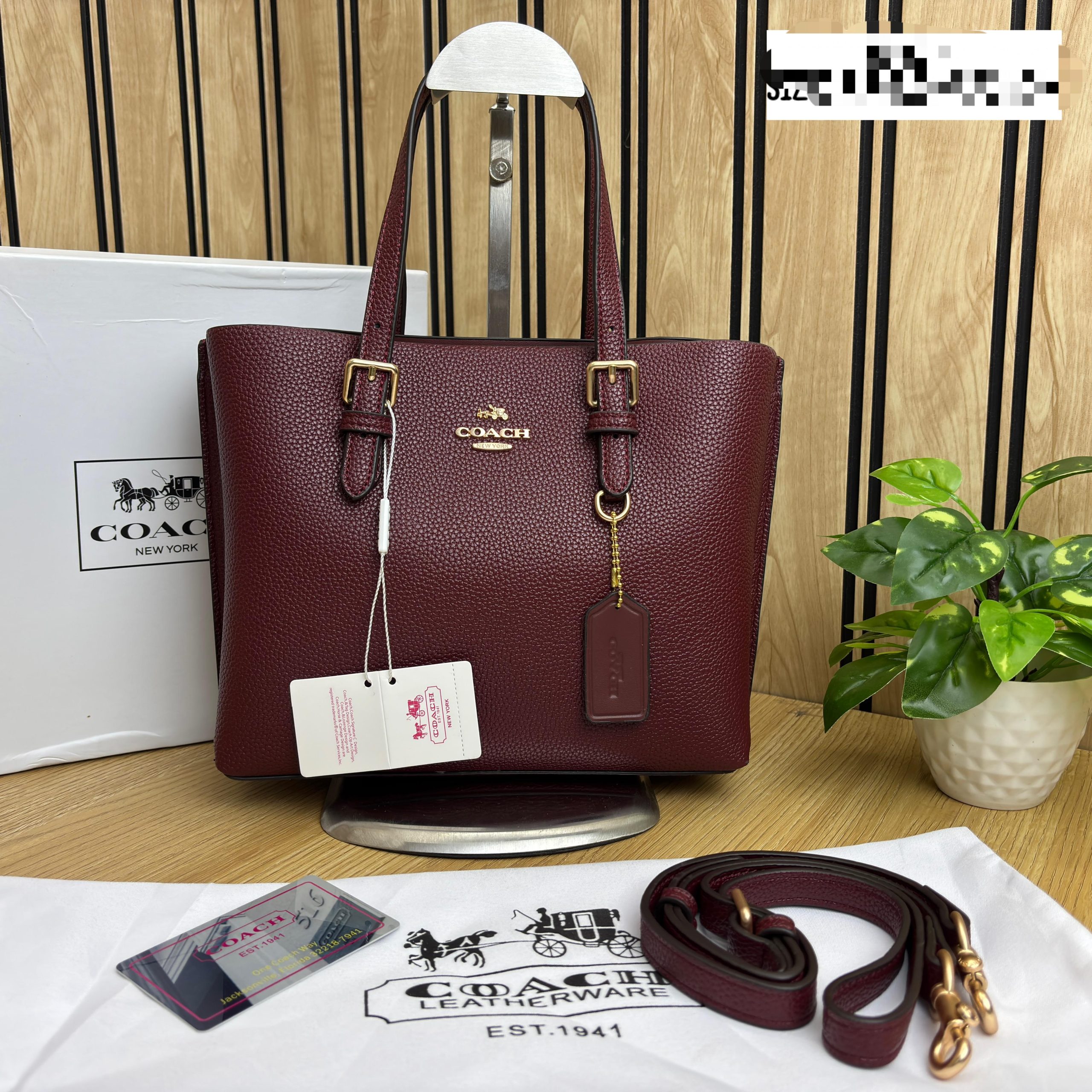 COACHH MOLLIE TOTE BAG 25