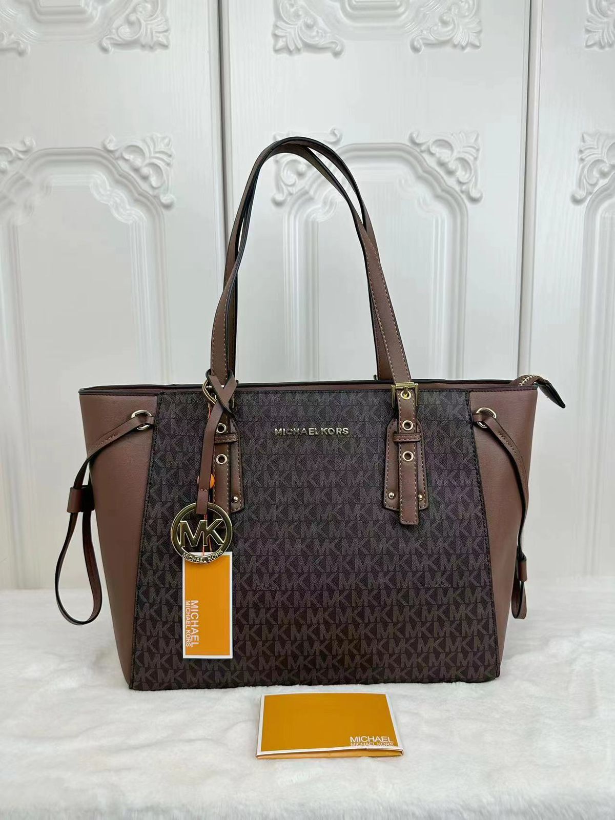 LATEST MICHAELL KORSS TOTE