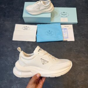 PRADAA MILANO SNEAKER