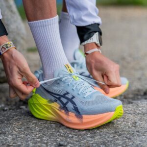 ASICSS SUPER BLAST 2