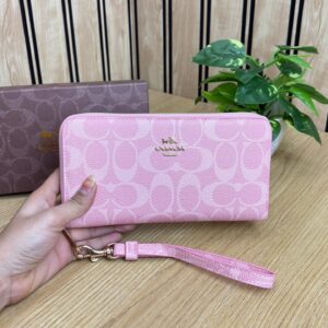 COACHH PREMIUM WALLETS