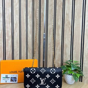 LOUISS VUITTONN FELICIE