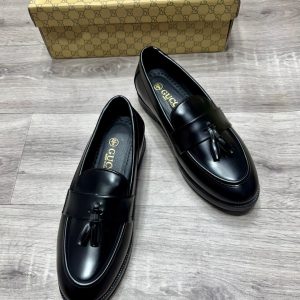 Guccii loafers
