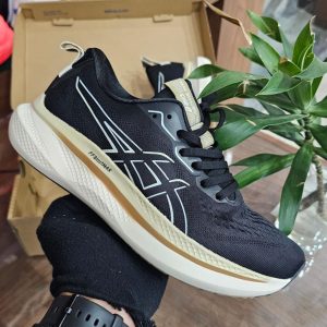 ASICSS MAGIC GLIDEMAX BLACK GOLDEN