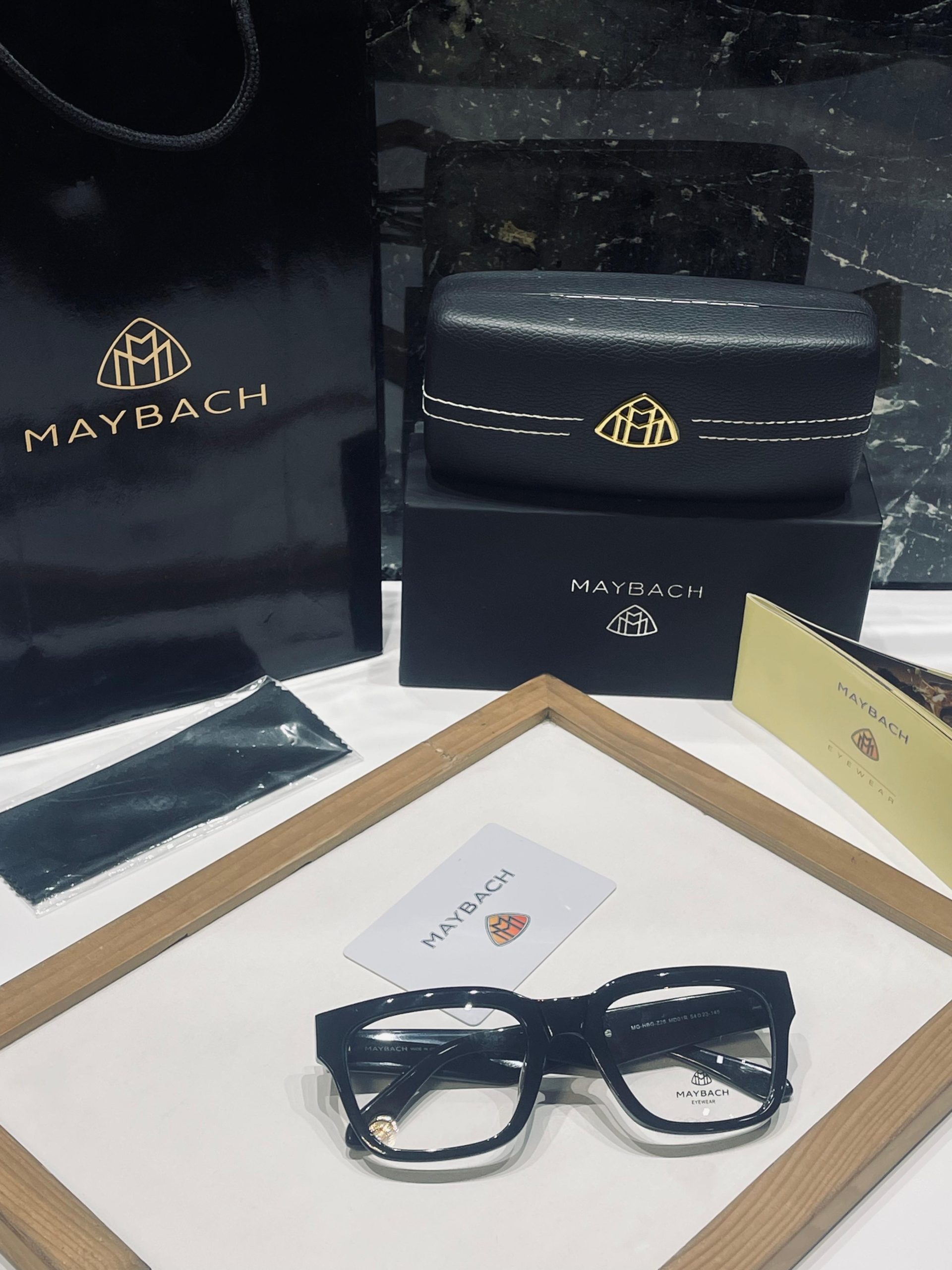 MAYBACHH TRANSPARENT LENS - Image 3