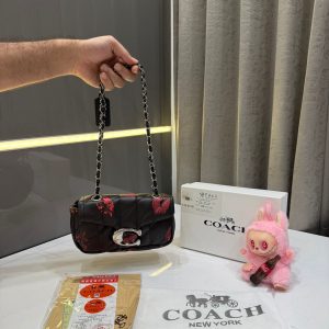 COACHH LIPS PRINT PREMIUM BLACK LEATHER BAG