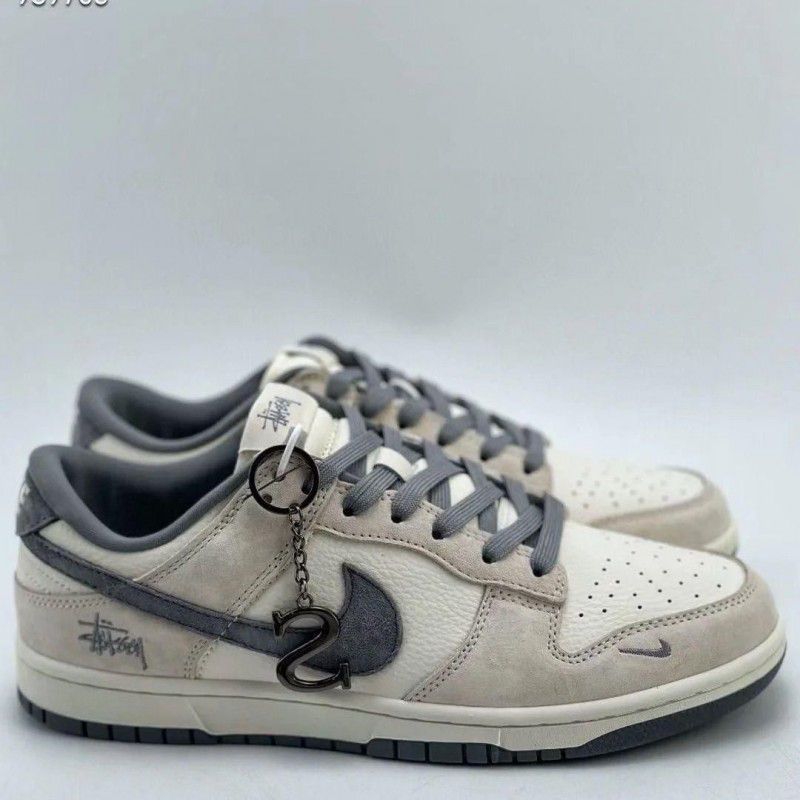 NIKEE SB DUNK STUSSY WHITE CARBON
