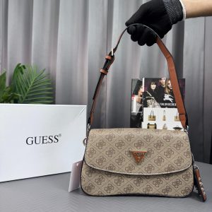 GUESSE CORDELIA MONOGRAM HAND BAG