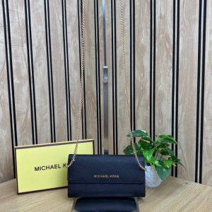 LONG WALLET ON SLING