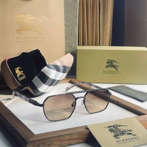 BURBERRYE-SUNGLASSESS