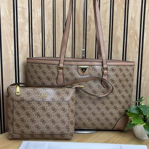 GUESSE LARGE SIZE TOTE BAG