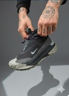 NIKEE GORTEX ACG FLY