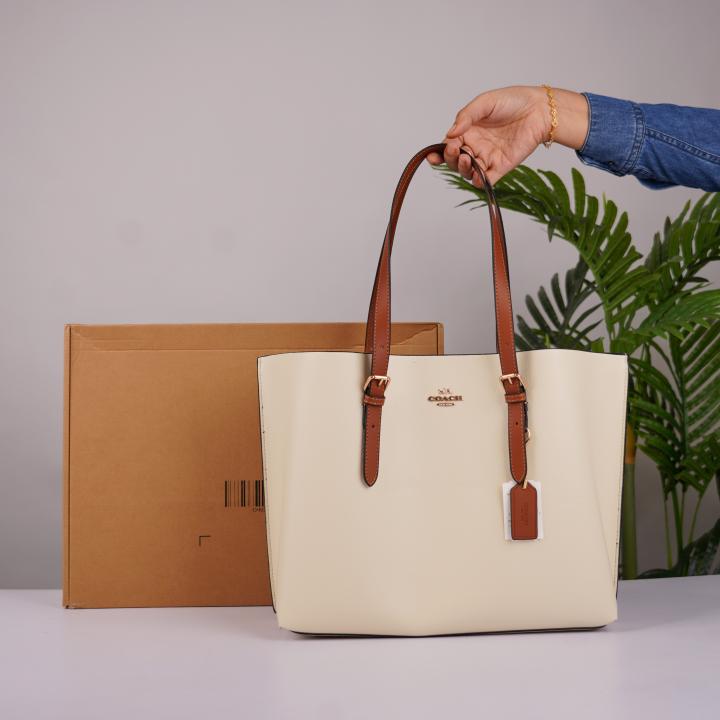 Coache Mollie Leather Premium Tote Bag