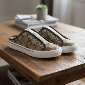 New COACHE canvas shoes