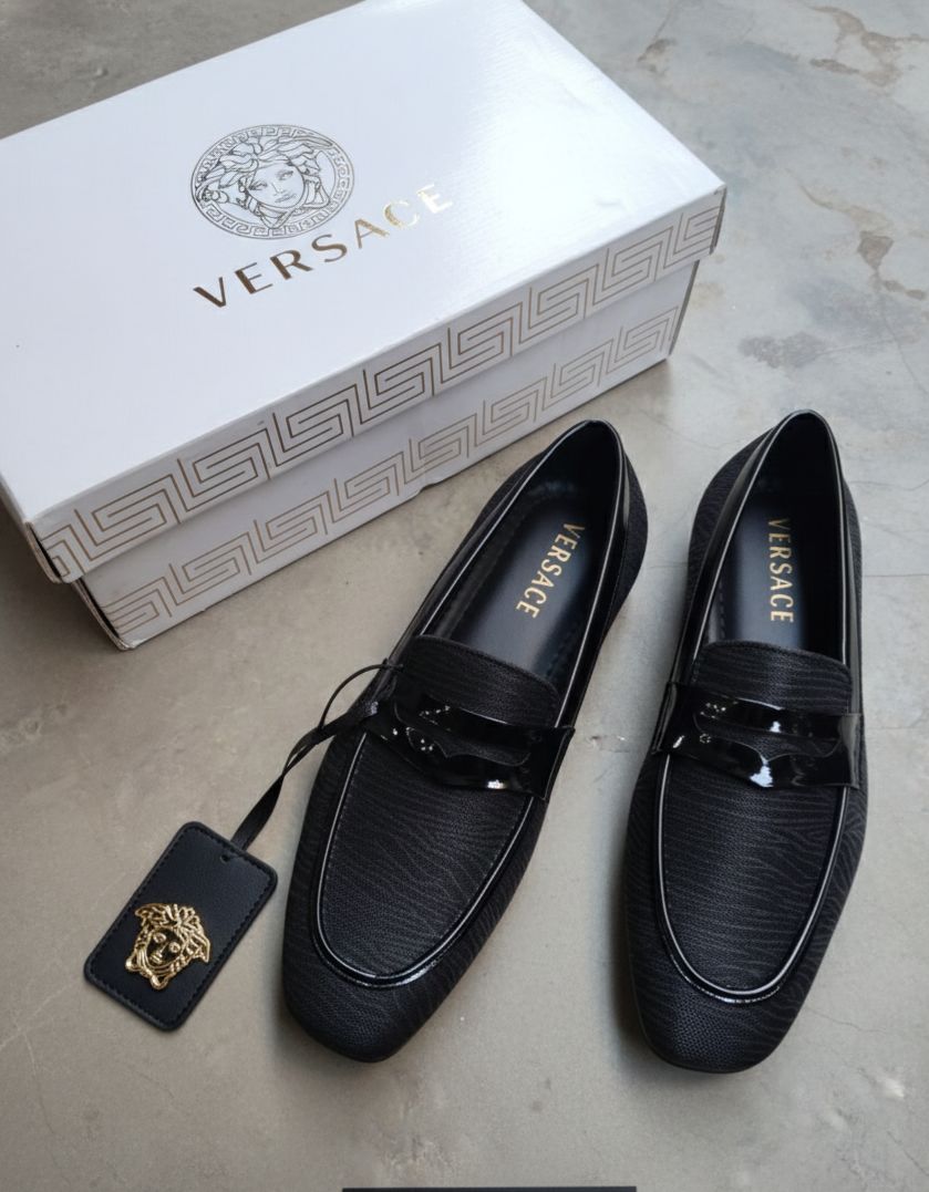 Versaces Loafers