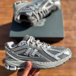 NEW BALANCES. 1906. R