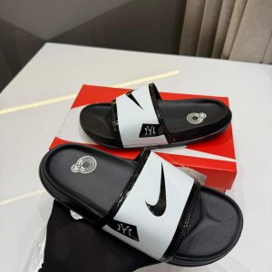 Nikes Premium Flip-Flops