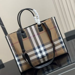 BURBERRYS DENNY CHECKS TOTE BAG