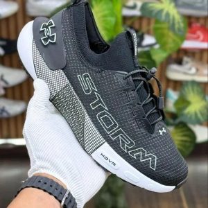 Undere Armour Hovr Phantom 3 Storm Black