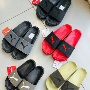 PUMAS FLIPFLOPS