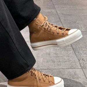 Converses Taylor All Star Lift Platform Glam Leather Incensed