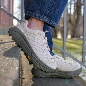 Hokas Mafate Three 2 Oat Milk Eucalyptus