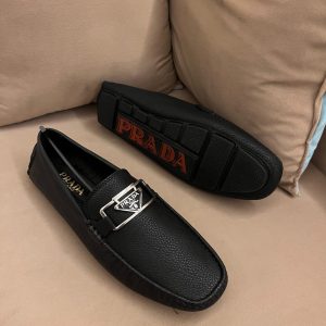 PRADAS LOAFER